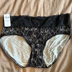 Soma lace hipster underwear